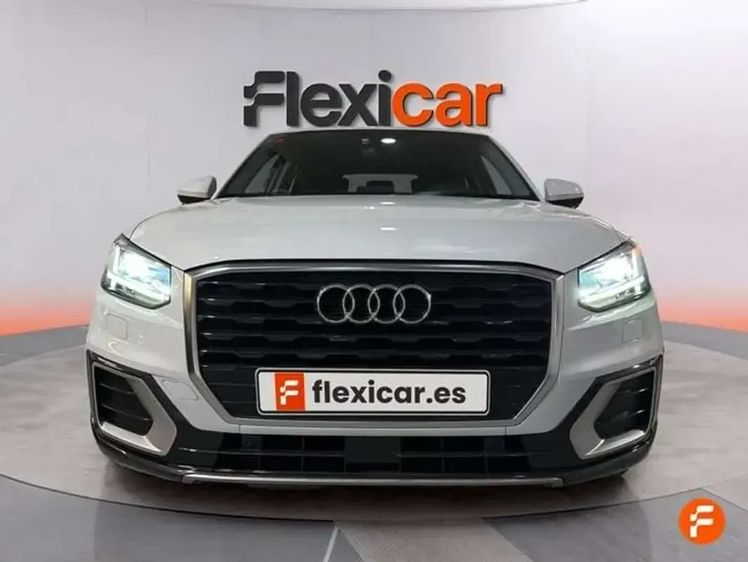 Usado Audi Q2 Design 116 CV (85 kW) 2019 Blanco SUV