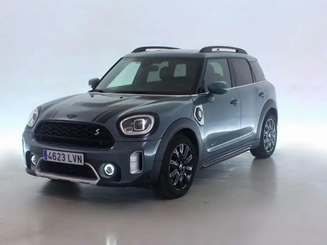 Usado Mini Cooper Countryman 220 CV (161 kW) 2023 Verde SUV