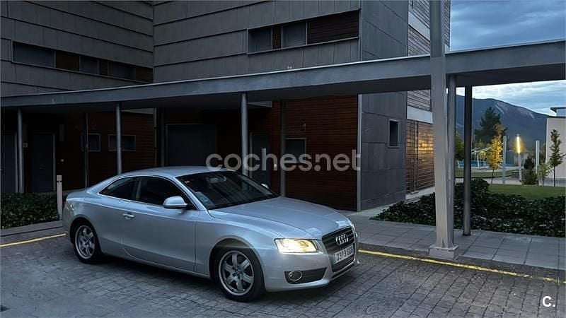 Usado Audi A5 170 CV (125 kW) 2008 Gris / plata Coupe