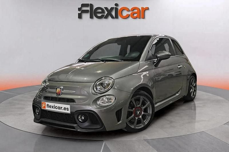 Usado Abarth 595 165 CV (121 kW) 2022 Gris Utilitario