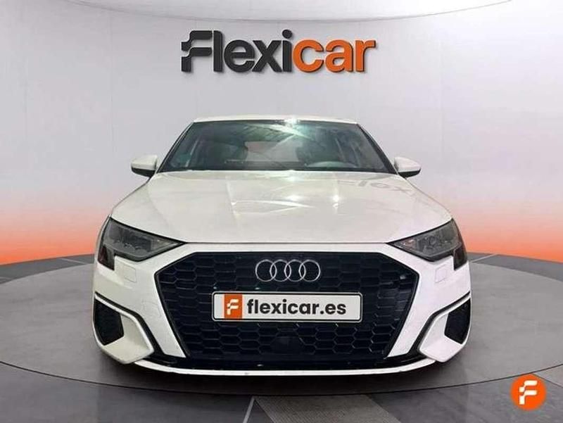 Usado Audi A3 Premium 110 CV (80 kW) 2021 Blanco Berlina