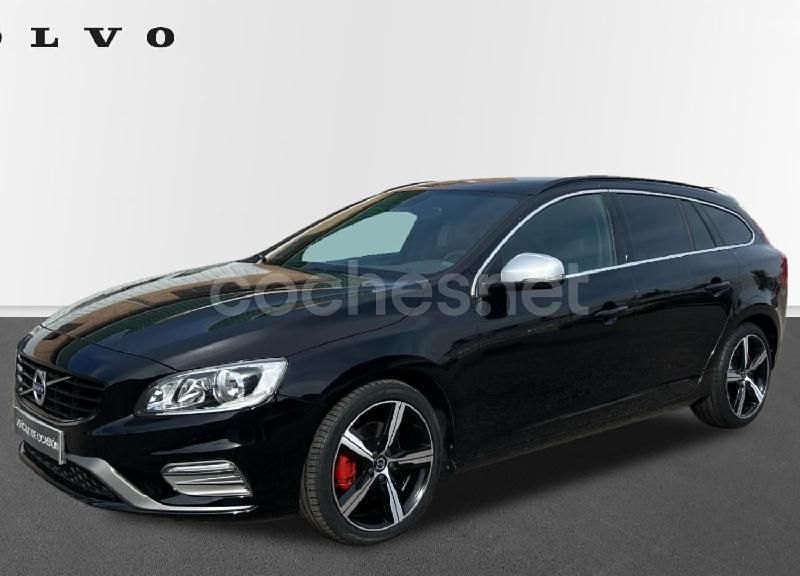 Negro Usado 2017 Volvo V60 R-Design Momentum Familiar | 16.900 € (Precio justo) - Imagen 1/4