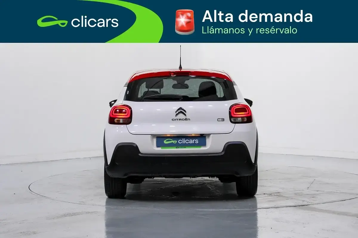 Usado Citroën C3 Shine 99 CV (72 kW) 2018 Blanco Utilitario