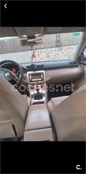 Usado VW Passat 140 CV (102 kW) 2008 Negro Berlina