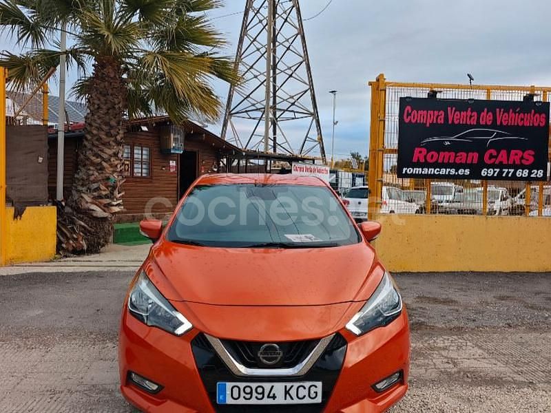 Usado Nissan Micra Acenta 71 CV (52 kW) 2017 Naranja Utilitario