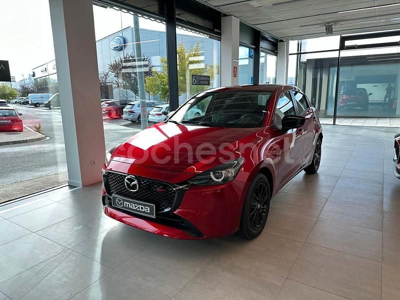 Rojo Nuevo 2025 Mazda 2 Homura-Line Berlina | 20.900 € (Precio justo) - Imagen 1/4
