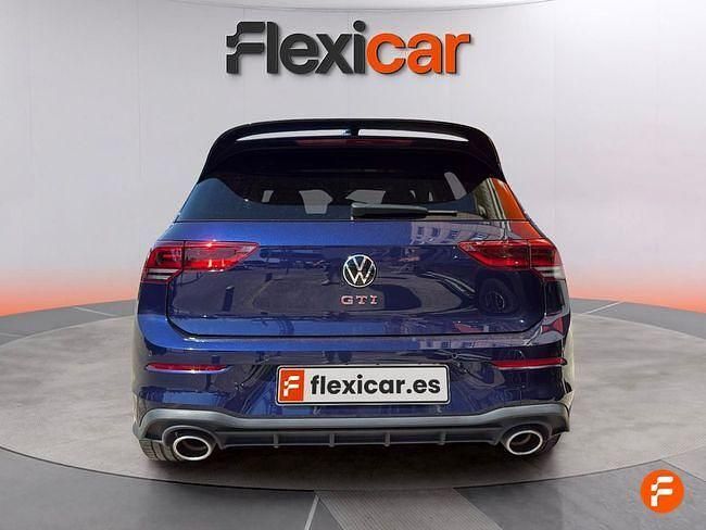 Usado VW Golf VIII GTI Clubsport 301 CV (221 kW) 2022 Azul Berlina