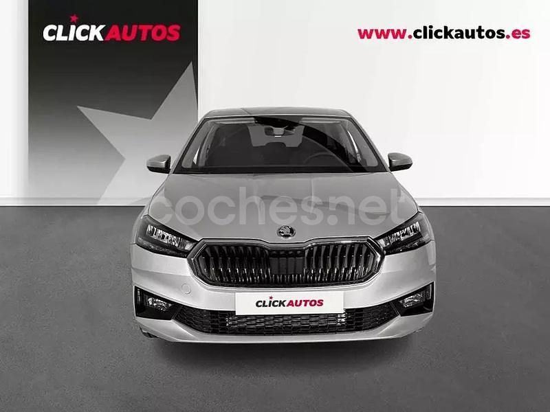 Usado Skoda Fabia Selection 115 CV (84 kW) 2025 Gris / plata Utilitario
