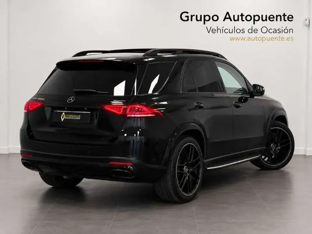 Usado Mercedes GLE300 AMG 245 CV (180 kW) 2019 Negro SUV