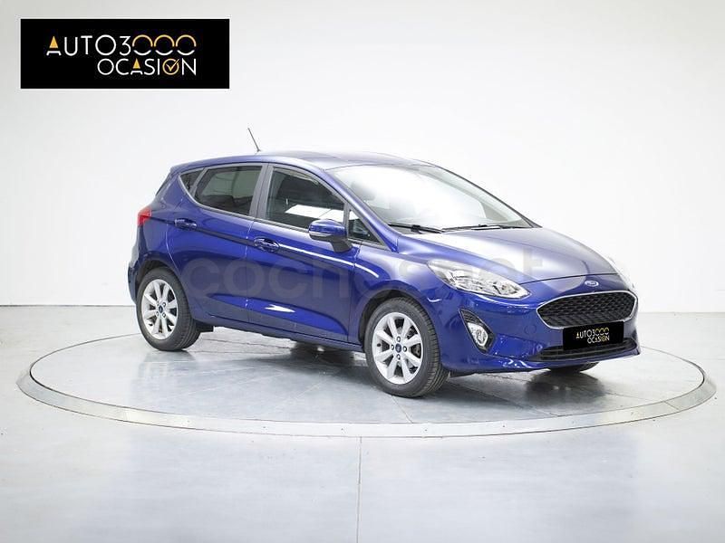 Usado Ford Fiesta Trend 85 CV (62 kW) 2018 Azul Utilitario