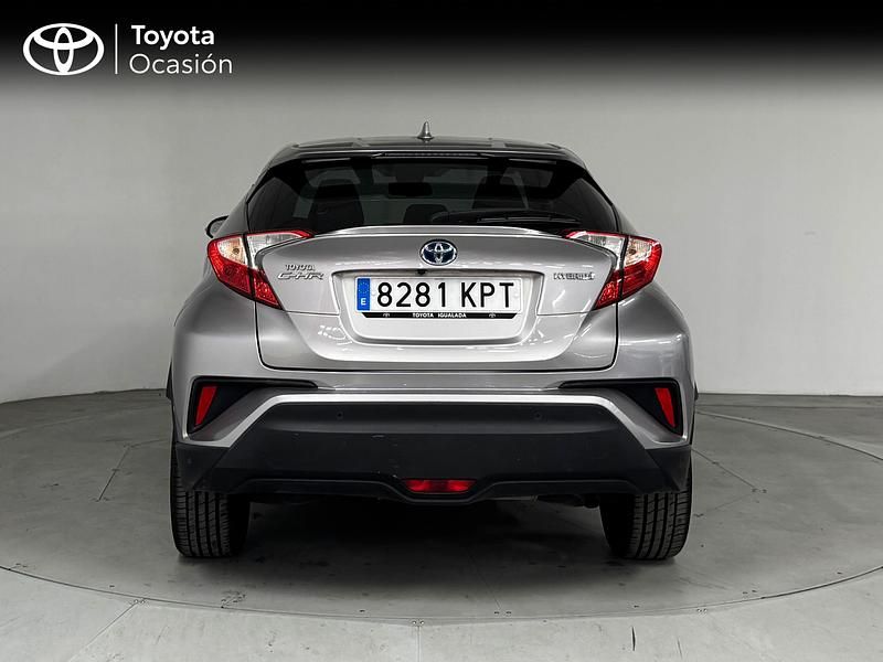 Usado Toyota C-HR Advance 122 CV (89 kW) 2018 Gris / plata SUV
