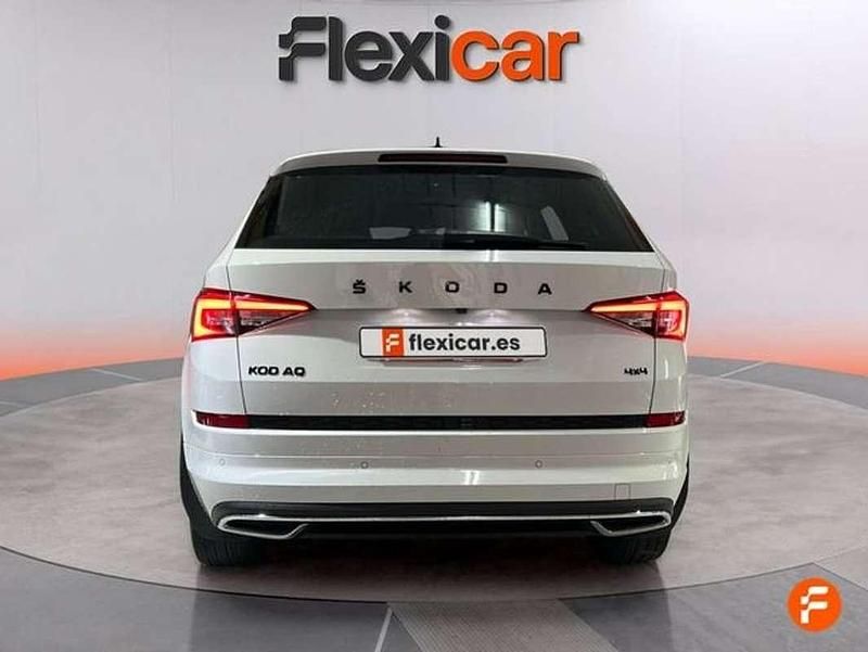 Usado Skoda Kodiaq Scout 4x4 190 CV (139 kW) 2020 Blanco SUV