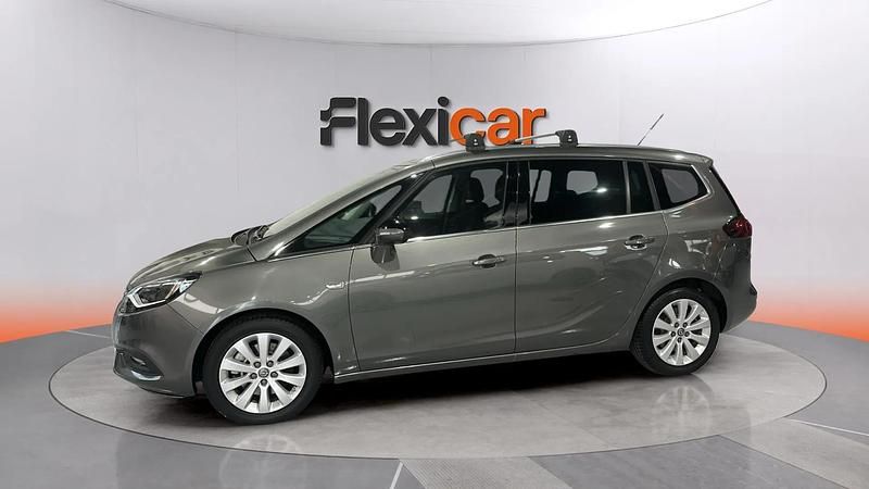 Usado Opel Zafira Tourer Innovation 136 CV (100 kW) 2018 Gris Monovolumen