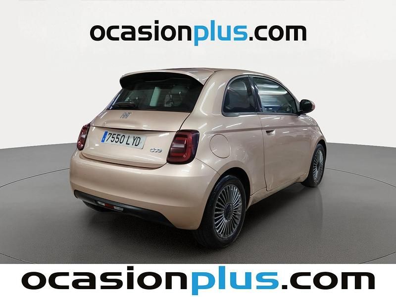 Usado Fiat 500e Icon 86 kW (118 CV) 2022 Rosa Utilitario