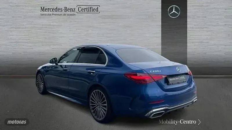 Usado Mercedes C200 163 CV (119 kW) 2023 Azul Berlina