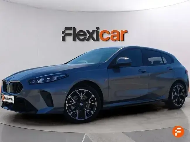 Usado BMW 120 170 CV (125 kW) 2025 Gris Utilitario