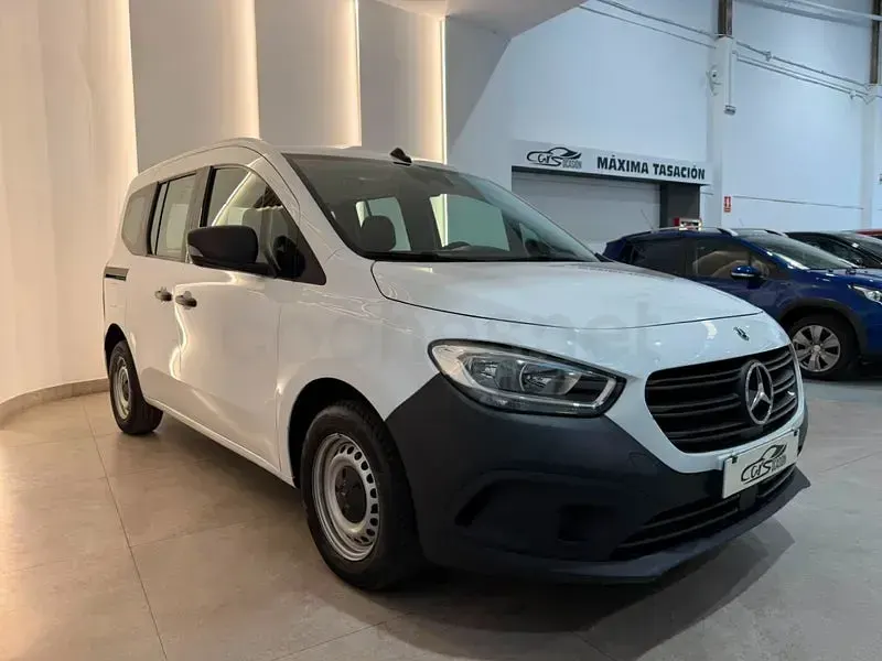 Usado Mercedes Citan 110 95 CV (69 kW) 2023 Blanco Monovolumen