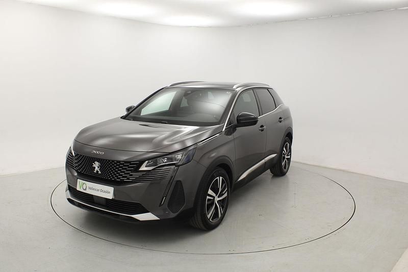 Usado Peugeot 3008 GT 131 CV (96 kW) 2021 Gris SUV