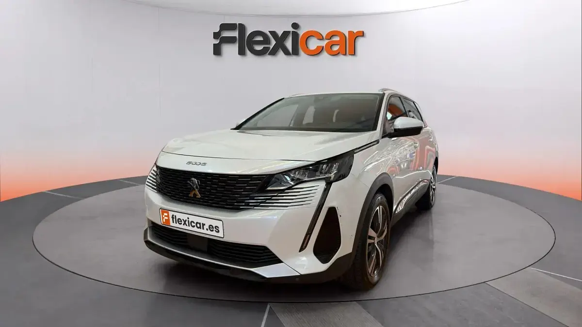 Usado Peugeot 5008 Allure 131 CV (96 kW) 2021 SUV