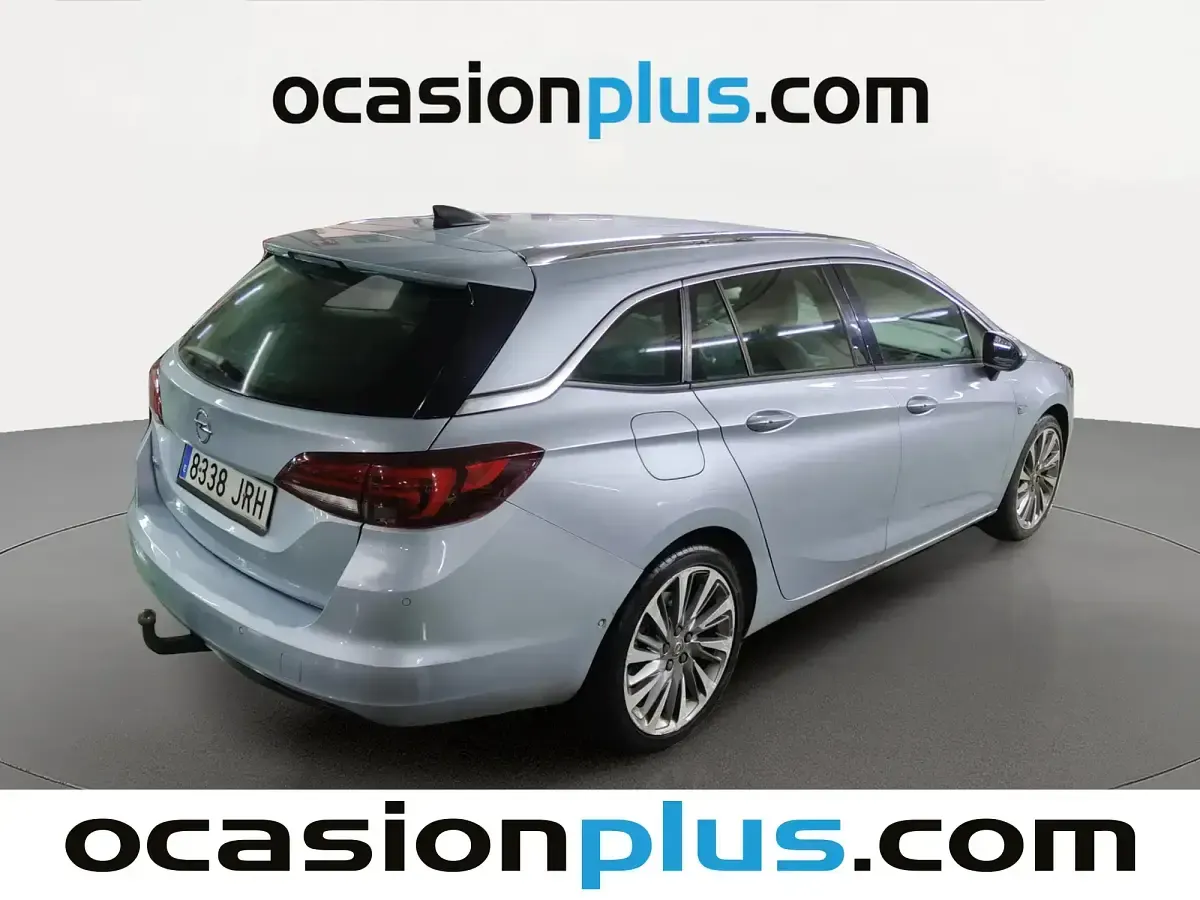Usado Opel Astra Excellence 136 CV (100 kW) 2016 Gris Familiar