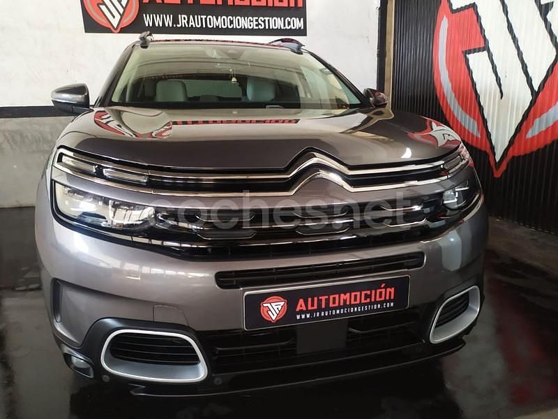 Usado Citroën C5 Aircross Shine 131 CV (96 kW) 2021 Gris / plata SUV