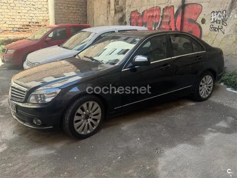 Usado Mercedes C320 Avantgarde 224 CV (164 kW) 2009 Negro Berlina