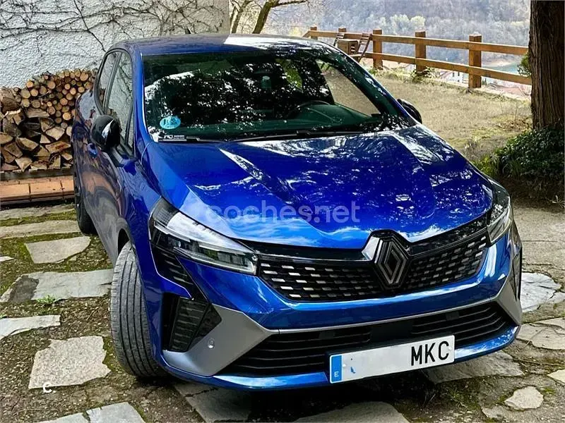 Usado Renault Clio V Esprit Alpine 143 CV (105 kW) 2023 Azul Berlina