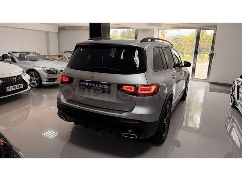 Usado Mercedes GLB200 163 CV (119 kW) 2024 Gris / plata SUV