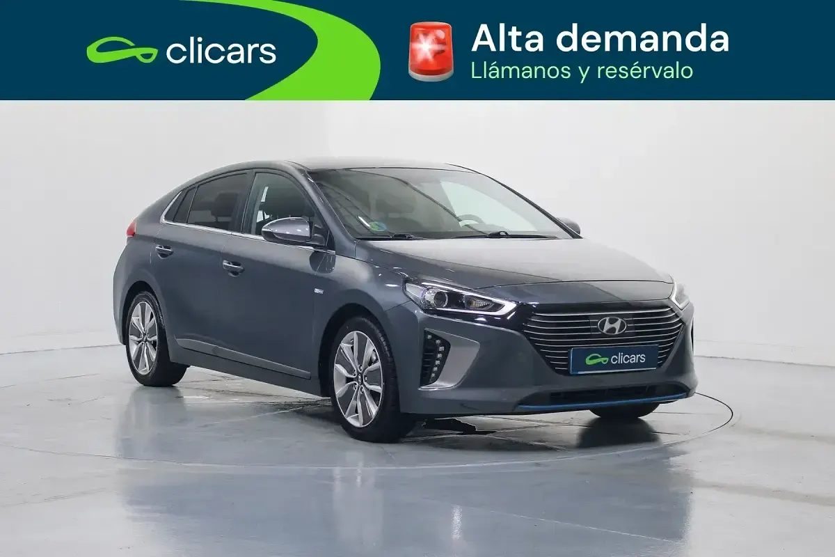 Usado Hyundai Ioniq 141 CV (103 kW) 2017 Gris / plata Utilitario