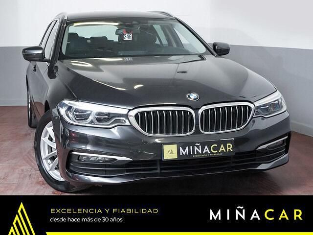 Usado BMW 518 150 CV (110 kW) 2020 Negro Familiar