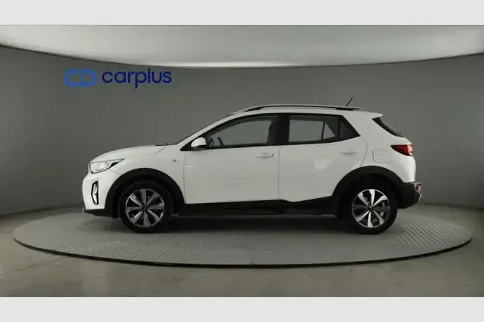 Usado Kia Stonic 84 CV (61 kW) 2022 SUV