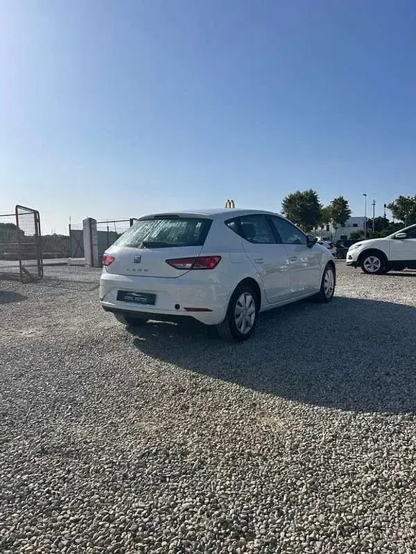 Usado Seat Leon ST Reference 116 CV (85 kW) 2019 Blanco Familiar