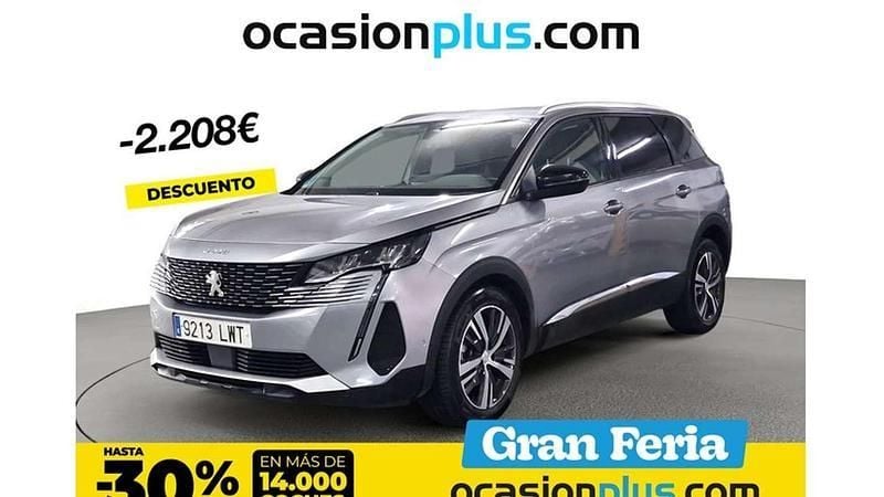 Gris Usado 2022 Peugeot 5008 Allure Monovolumen | 22.082 € (Buen precio) - Imagen 1/4