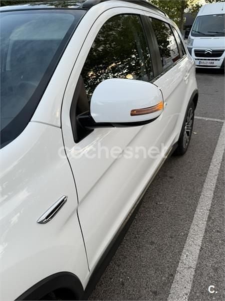 Blanco Usado 2015 Mitsubishi ASX SUV | 9500 € (Precio justo) - Imagen 1/4