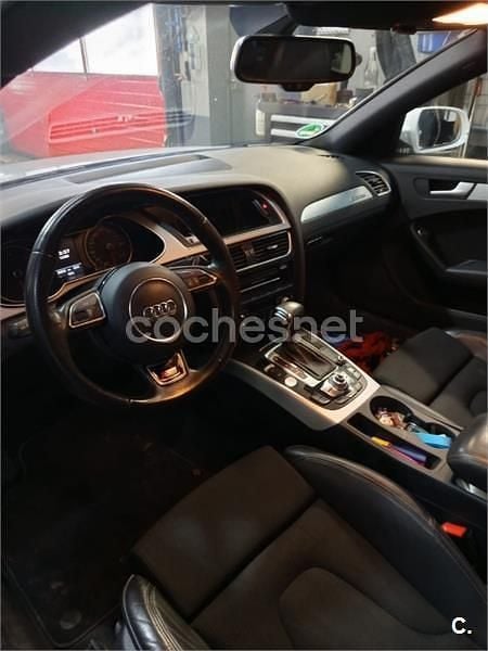 Usado Audi A4 143 CV (105 kW) 2014 Negro Familiar
