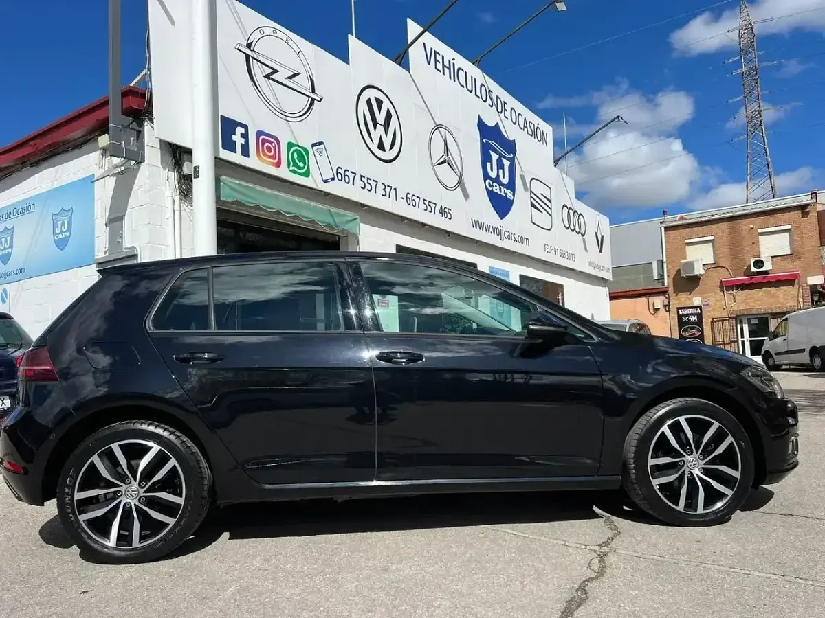 Używany VW Golf VII Sportline 150 KM (110 kW) 2019 Czarny Sedan/Limuzyna