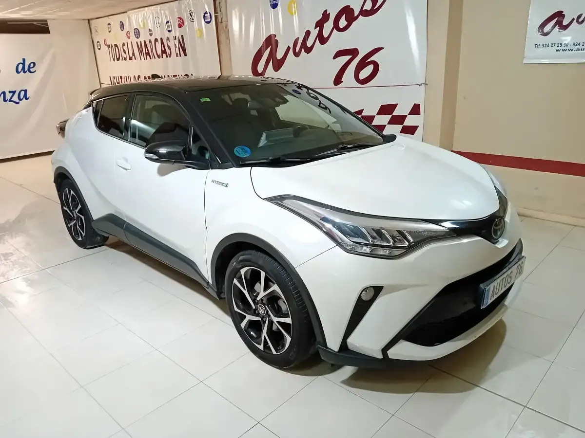 Usado Toyota C-HR Advance 184 CV (135 kW) 2022 Blanco SUV
