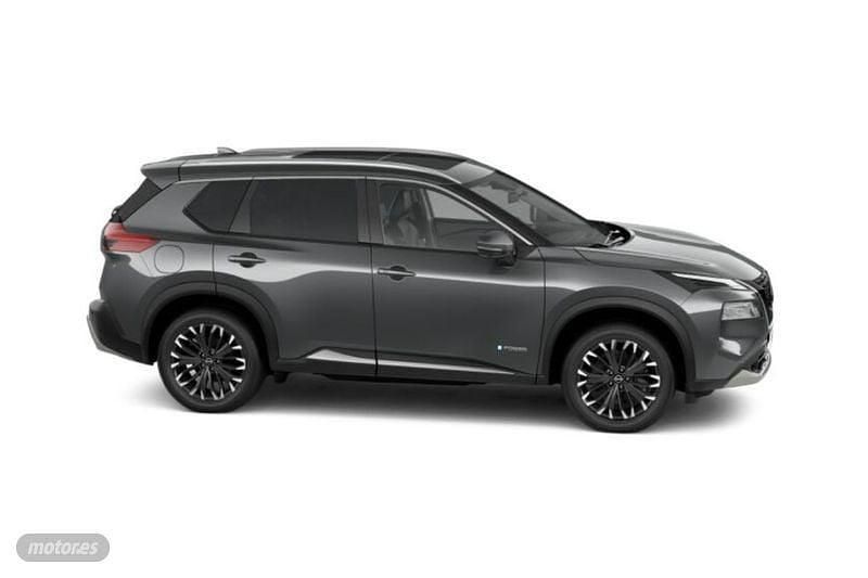Nuevo Nissan X-Trail Tekna 204 CV (150 kW) 2026 Gris SUV