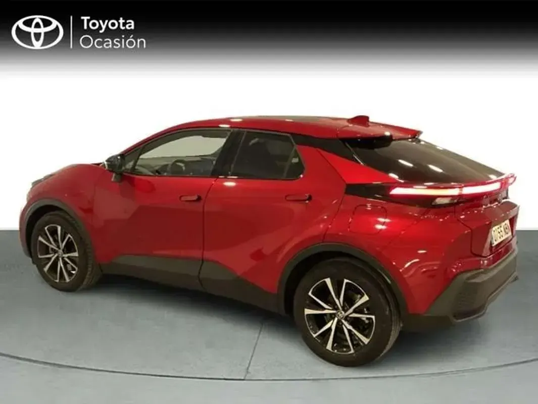 Usado Toyota C-HR Skyview Edition 223 CV (164 kW) 2025 Rojo SUV