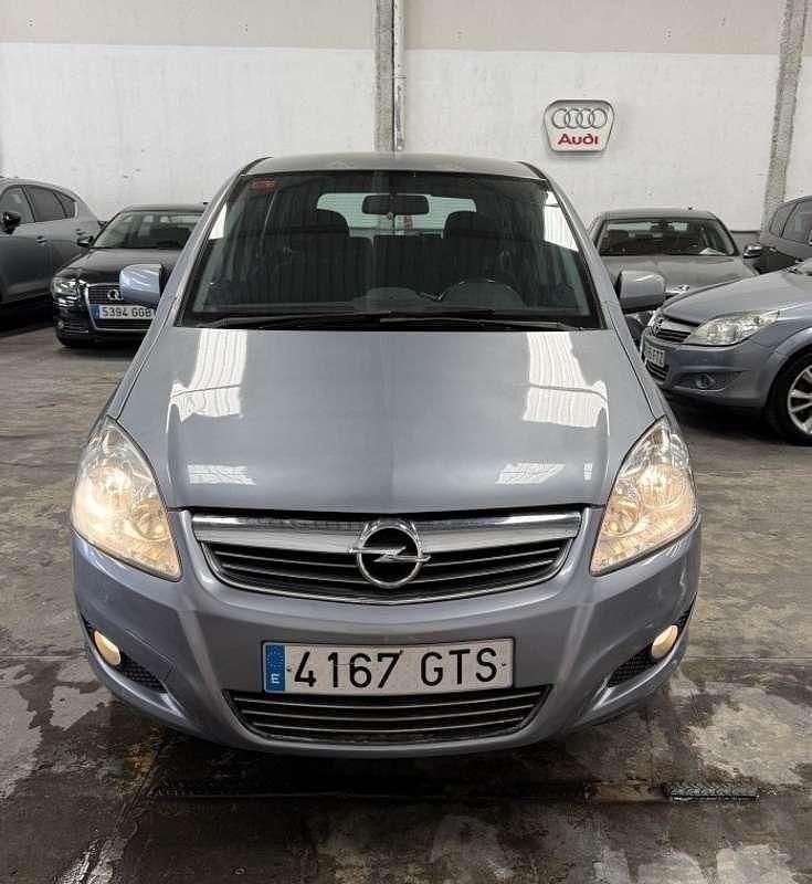 Usado Opel Zafira Enjoy Plus 110 CV (80 kW) 2010 Monovolumen