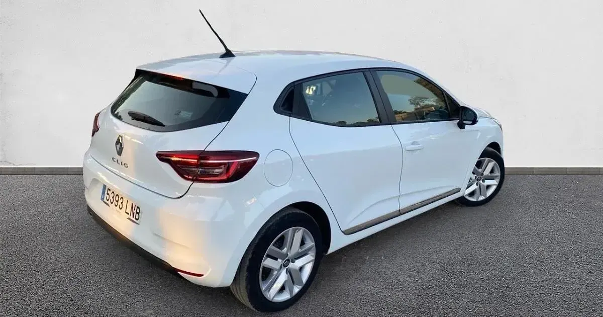 Usado Renault Clio Zen 90 CV (66 kW) 2021 Utilitario