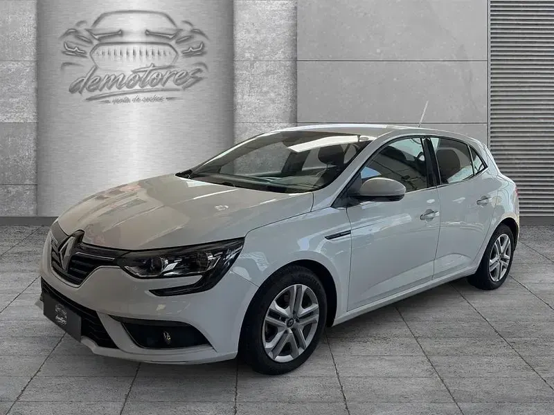 Usado Renault Mégane IV Business 115 CV (84 kW) 2020 Blanco Berlina