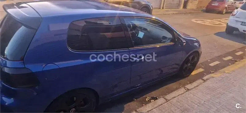 Usado VW Golf VI GTI 210 CV (154 kW) 2010 Azul Utilitario