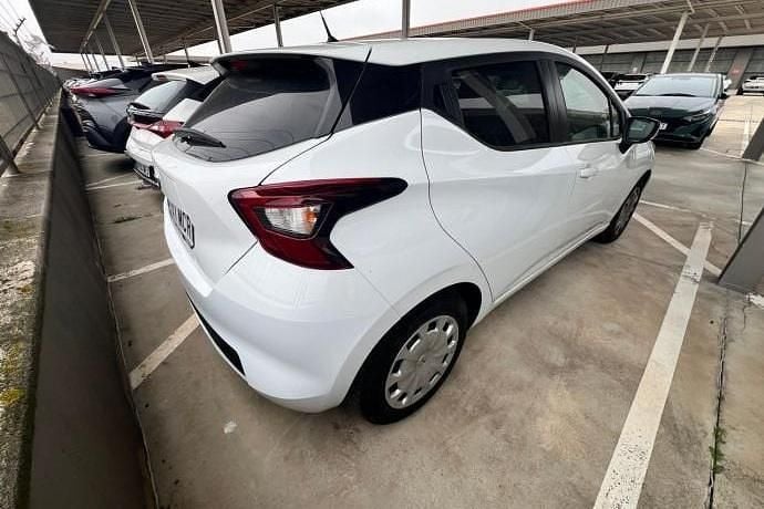 Usado Nissan Micra Acenta 92 CV (67 kW) 2022 Blanco Utilitario