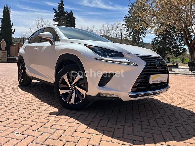 Usado Lexus NX300h Luxury Line 197 CV (144 kW) 2018 Blanco SUV