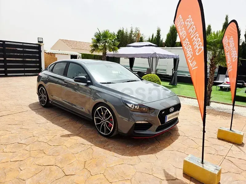 Usado Hyundai i30 N Performance 275 CV (202 kW) 2019 Gris / plata Berlina