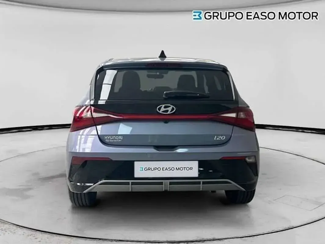 Nuevo Hyundai i20 Blackline 90 CV (66 kW) 2026 Azul Utilitario