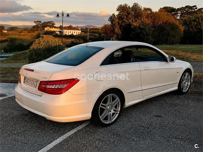 Usado Mercedes E350 231 CV (169 kW) 2010 Blanco Coupe