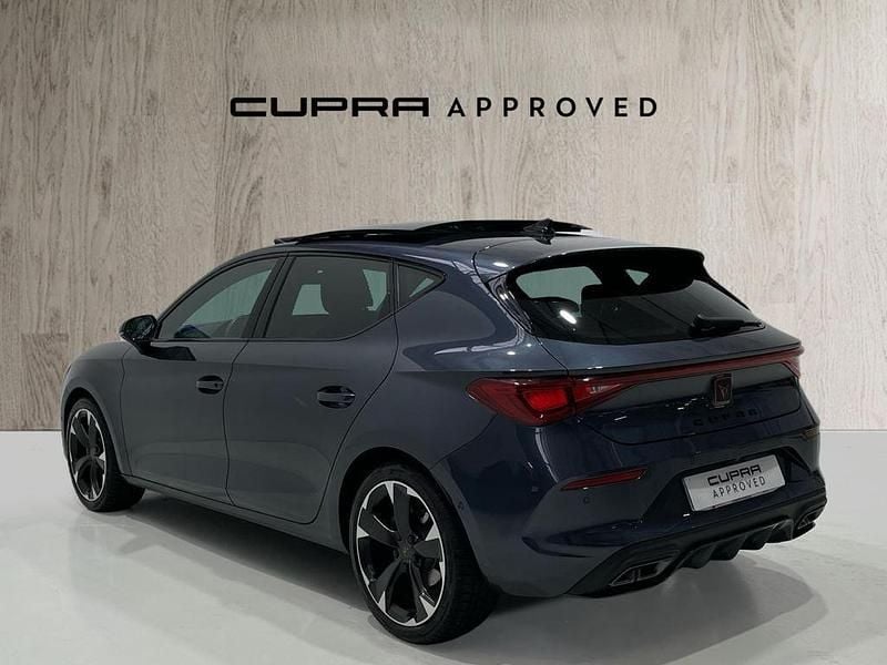 Usado Cupra Leon 150 CV (110 kW) 2024 Gris Berlina