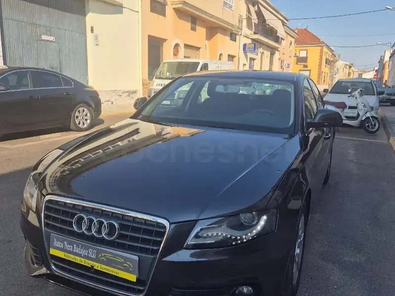 Usado Audi A4 143 CV (105 kW) 2009 Marrón Berlina